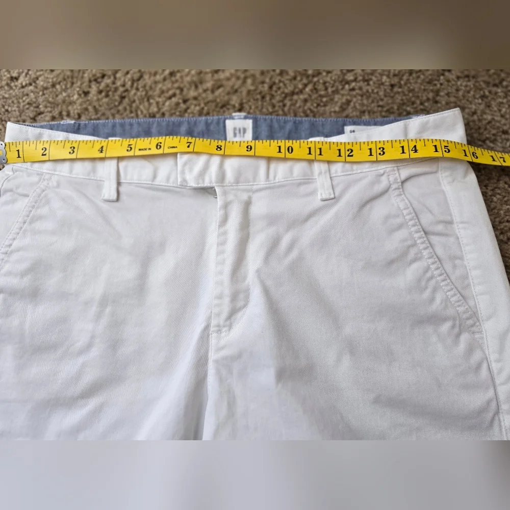 GAP Bermuda Shorts Size 6 White - Picture 4 of 6